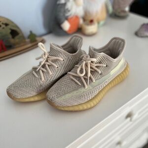 Great Condition Beige and light Green Yeezy BOOST 350